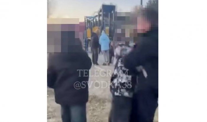 В Шелеховском районе школьники побили сверстника