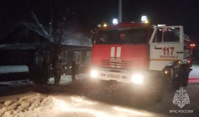 В Бирюсинске два человека погибли на пожаре