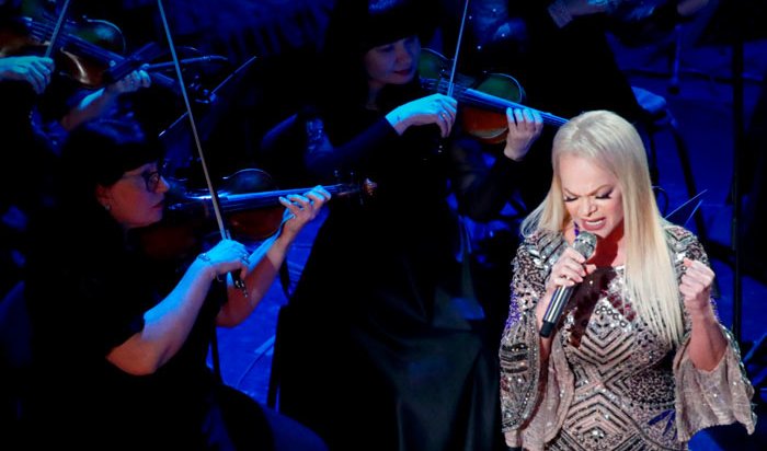 Верховный суд России рассмотрит дело о возврате квартиры Ларисе Долиной, потерянной из-за телефонных мошенников