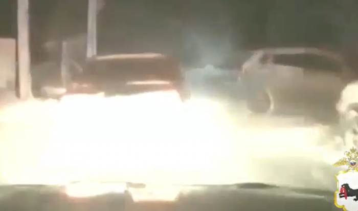 На трассе «Иркутск — Большое Голоустное» полиция остановила угнанный автомобиль, применив оружие (Видео)