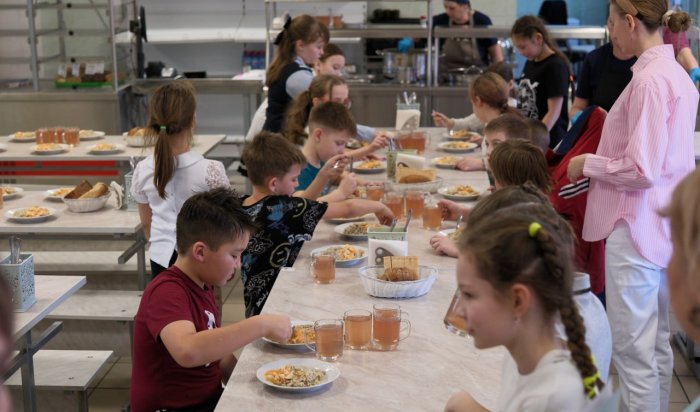 Эксперты Народного фронта оценили питание в школах Иркутска