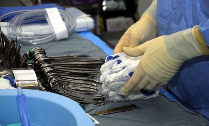Египетские хирурги оставили салфетки в теле трехлетней россиянки