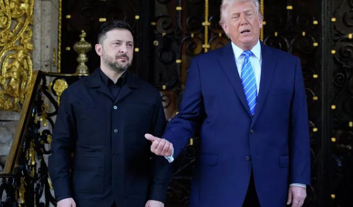 Зеленский приехал на встречу с Трампом в необычном для официальных встреч наряде