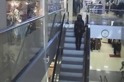 В торговом центре Иркутска женщина получила тяжелые травмы, упав с эскалатора
