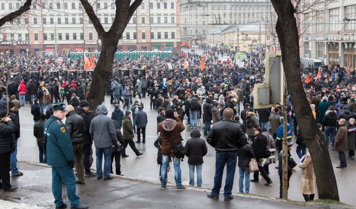 Оппозиция будет настаивать на проведении митинга в центре Москвы