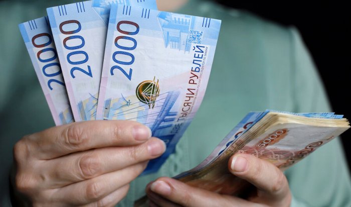 С 1 января 2026 года минимальный размер оплаты труда в России вырастет на 20,7%