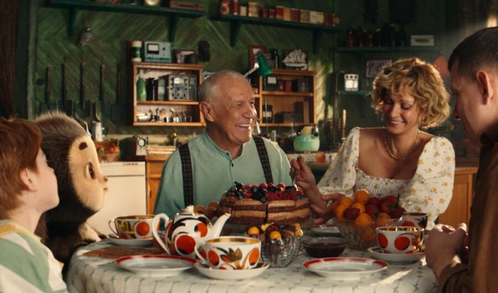 Фильм «Чебурашка 2» продолжает лидировать в российском прокате