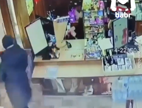 В Иркутске задержан подозреваемый в серии краж из магазинов (Видео)