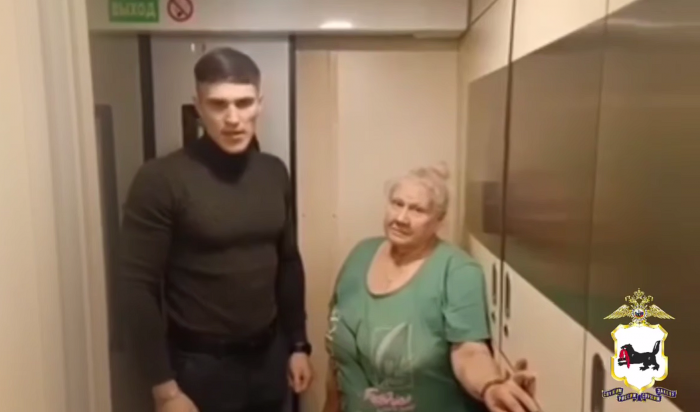 В Приангарье офицер полиции вернул пенсионерке потерянные деньги (Видео)