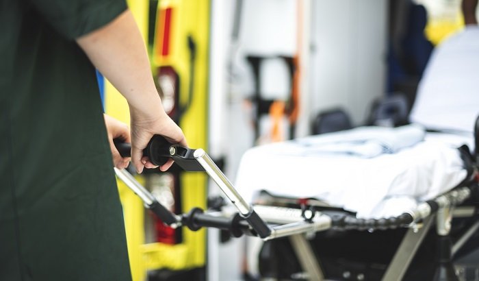 В Перми студент потерял сознание в душе и полтора часа варился в кипятке