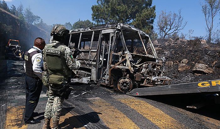По меньшей мере 14 человек погибли в Мексике после ликвидации главаря наркокартеля