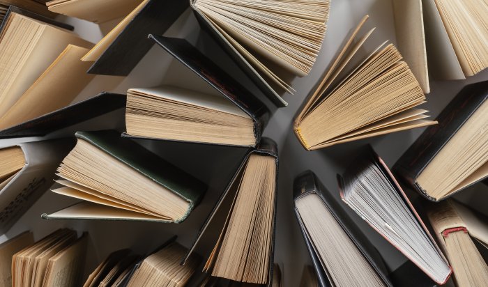 Книги Дениса Драгунского сняли с продажи из-за фамилии