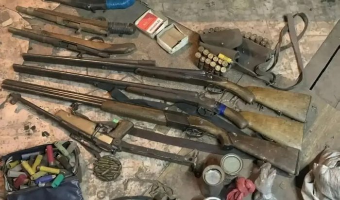 В Зиминском районе молодой человек незаконно хранил ружья и патроны