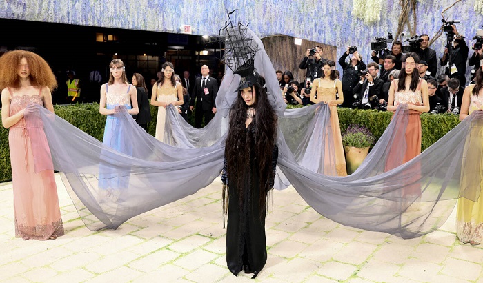 Met Gala 2026 прошел в Нью-Йорке сегодняшней ночью