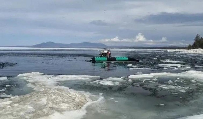 В Бурятии задержали владельца и управляющего аэролодкой, которая перевернулась на Байкале (Видео)