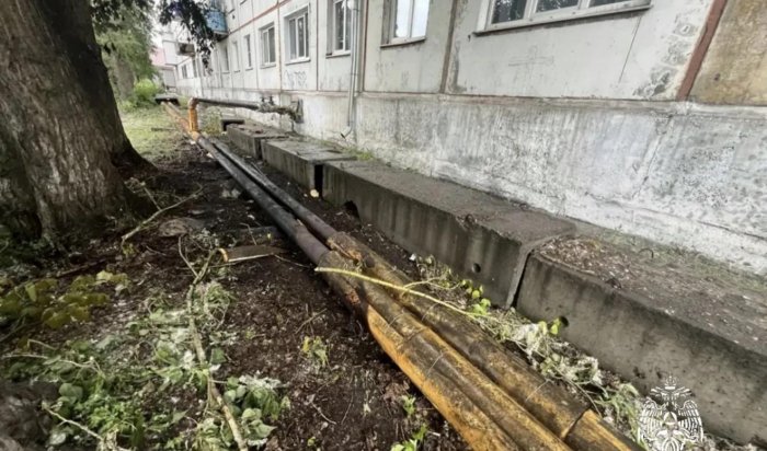 В Тайшете дети спалили утеплитель теплотрассы