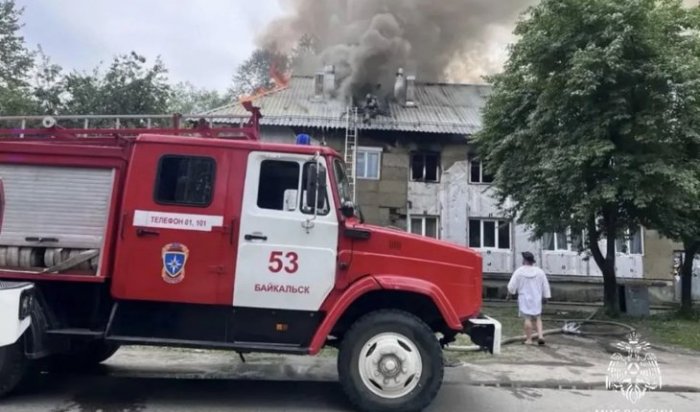 Пожар в жилом доме в Байкальске: замыкание проводки привело к возгоранию