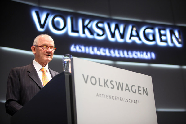 В компании Volkswagen ушел в отставку  председатель совета директоров  Фердинанд Пьех