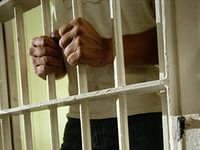 В Приангарье на 12 лет осудили мужчину, который на протяжении 6 лет насиловал собственную дочь
