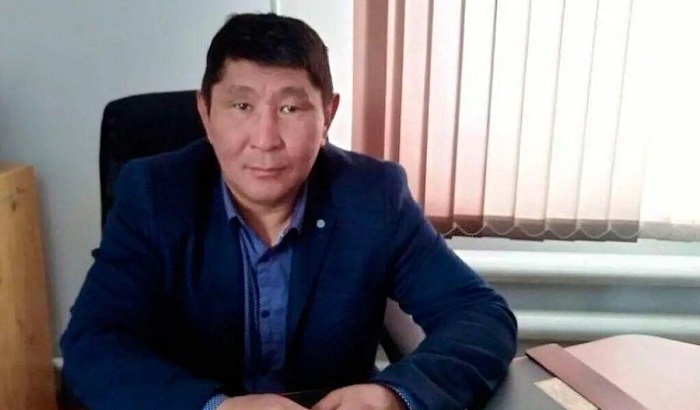 Экс-главе Баяндая суд заменил условный срок на реальный