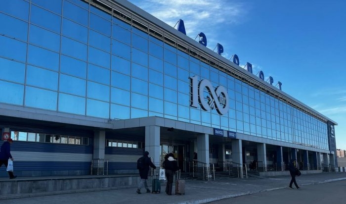 В Иркутске задержали авиарейсы из-за непогоды