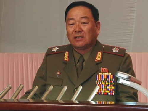 СМИ: В КНДР казнили министра обороны