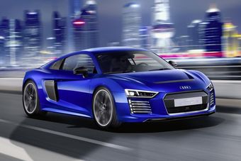 Компания Audi представила электрический R8 e-tron с автопилотом