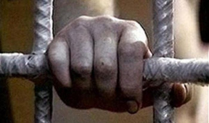 В Иркутской области осудят мужчину за истязание 12-летнего мальчика