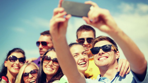 Для российских школьников хотят провести «уроки безопасного селфи»