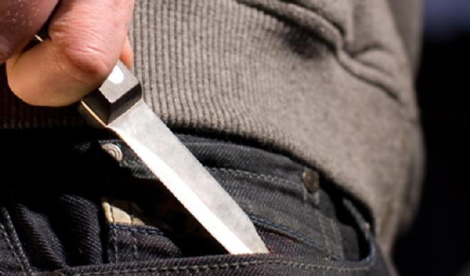 В Ангарске задержан мужчина, напавший с ножом на водителя такси