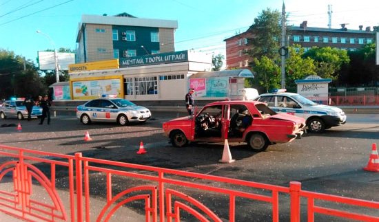Две девушки погибли в результате ДТП на улице Байкальской