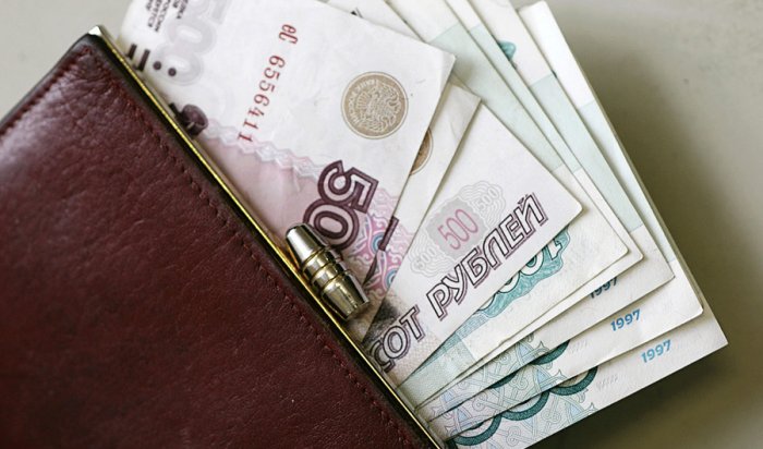 Реальные зарплаты россиян вернутся на докризисный уровень к 2018 году