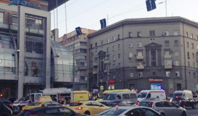 Как минимум 6 автомобилей «схлестнулись» в ДТП в Москве