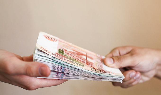 В Иркутске бывший судебный пристав призналась в присвоении 850 тысяч рублей