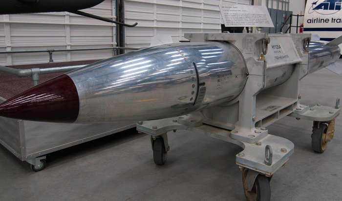 В США провели первые испытания новой ядерной бомбы