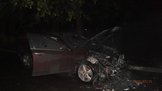 Автомобиль Honda Accord сгорел ночью в Иркутске