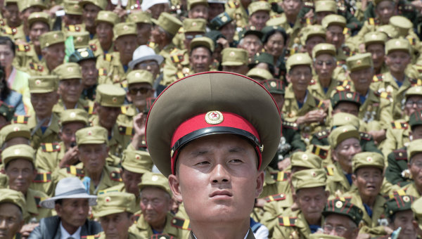 Ким Чен Ын приводит корейские войска в полную боевую готовность