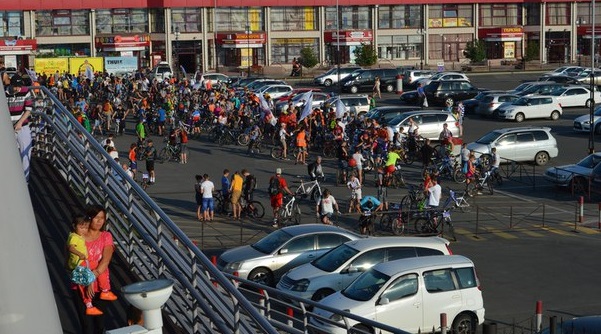 В Иркутске в массовом велозаезде приняли участие более трех тысяч жителей