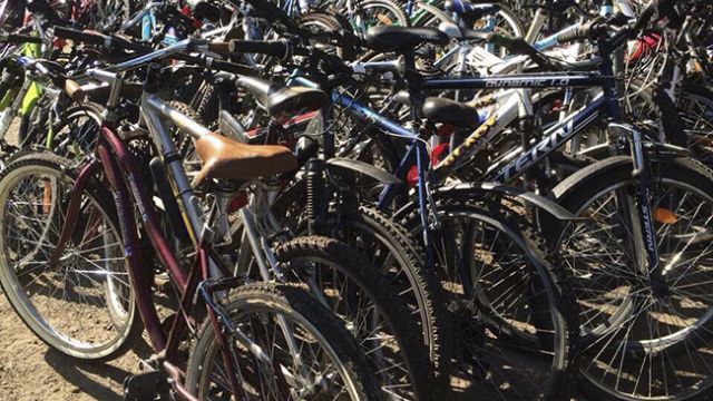 В московском гараже полиция обнаружила более 100 похищенных велосипедов