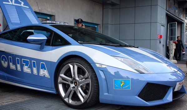 Киевские полицейские получат Lamborghini Gallardo