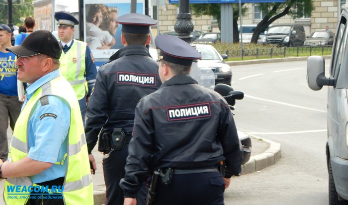 В Иркутской области возбудили уголовное дело в отношении женщины, укусившей полицейского