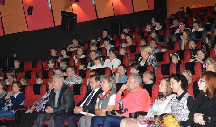 В Иркутске наградили победителей конкурса любительских видеофильмов «Семейные традиции»