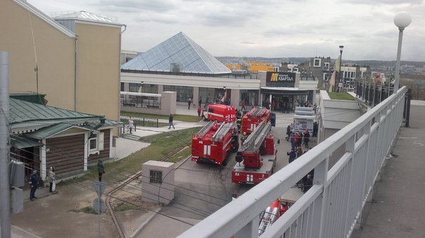 В Иркутске в ТЦ «Модный квартал» на четвертом этаже произошло возгорание