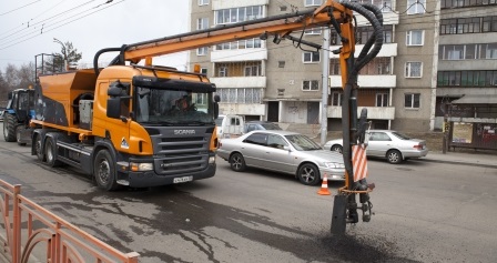 В Иркутске с начала года выполнено 577 заявок на ямочный ремонт