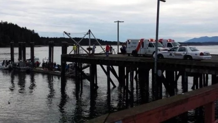 Круизное судно с 27 пассажирами затонуло у побережья Канады