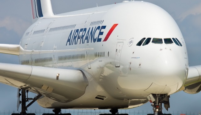 Два самолета Air France изменили курс из-за угрозы взрыва на борту