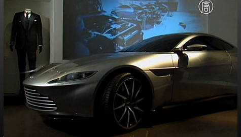 Музей кино в Лондоне показал автомобили знаменитого агента 007 Джеймса Бонда (видео)