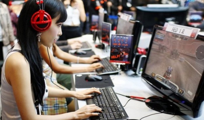 Пропавшая без вести китаянка провела 10 лет в интернет-кафе