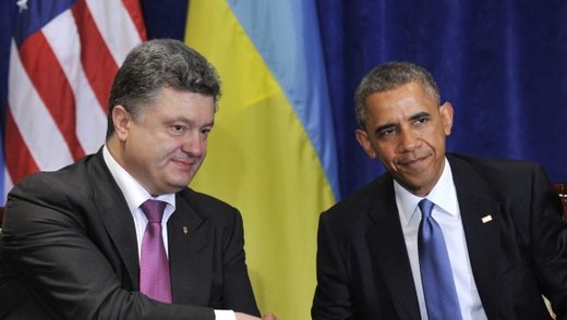 Обама подписал законопроект, позволяющий начать поставки оружия Украине