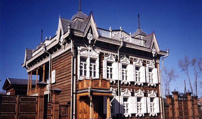 В Иркутске напротив «Дома Европы» обустроят сквер